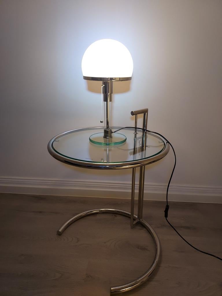 Stijlvolle design Tafellamp met Glazen Bol en Chroom Voet, Design, Nieuw, Ophalen of Verzenden, Glas