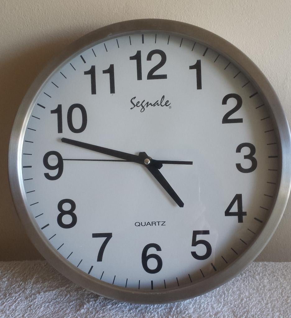 leuke RVS klok voor in de keuken, huiskamer of kantoor, Verzenden, Wandklok