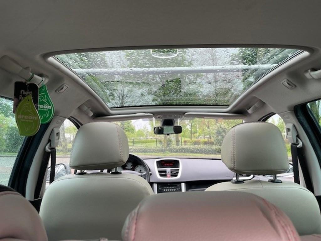 Peugeot 207 1.6 VTI LPG G3 Onderbouw Panorama Dak Trekhaak E, Auto's, Voorwielaandrijving, Gebruikt, Huisgarantie, 4 cilinders
