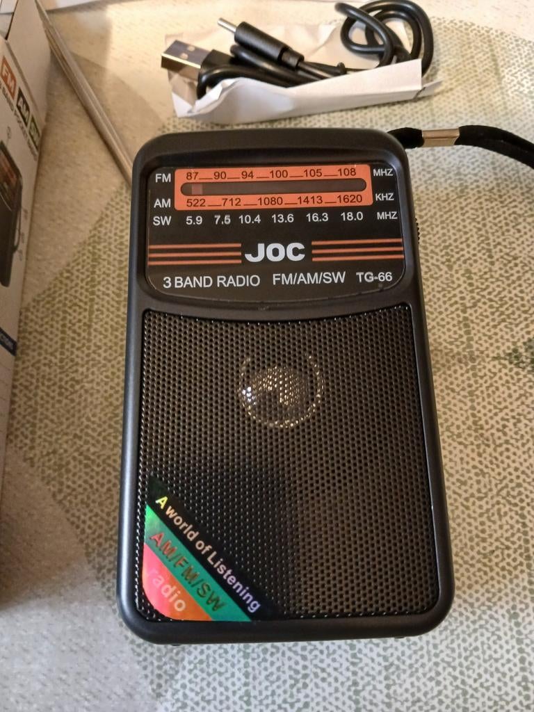 JOC TG-66 3 Band Radio FM/AM/SW wereldontvanger Nieuw, Ophalen of Verzenden, Nieuw, Wereldontvanger