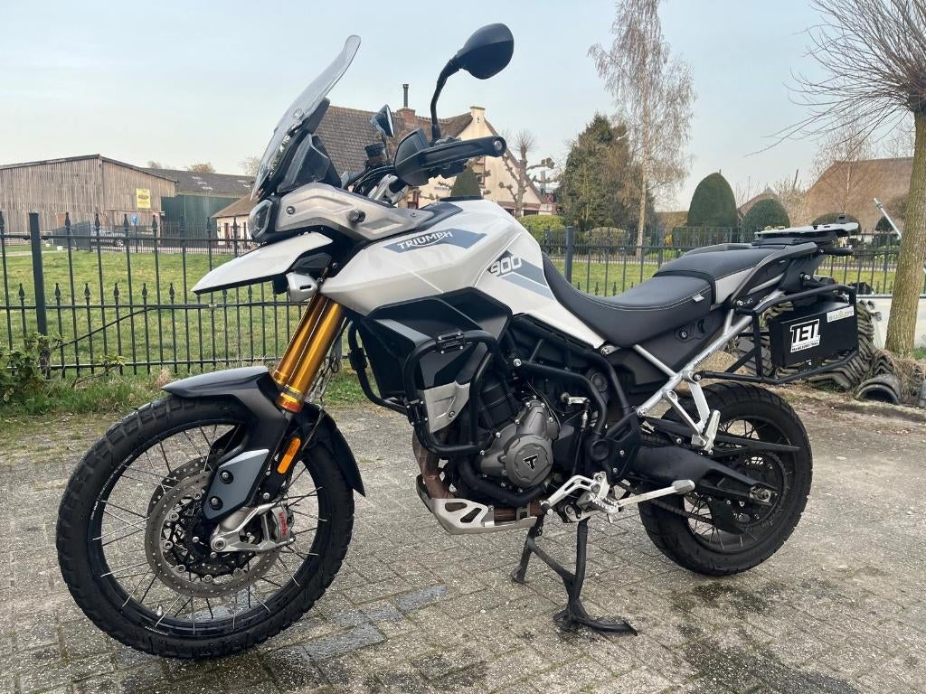 Triumph Tiger 900 Rally Pro (2022) – Full options, Handvatverwarming, Particulier, Toermotor, 900 cc