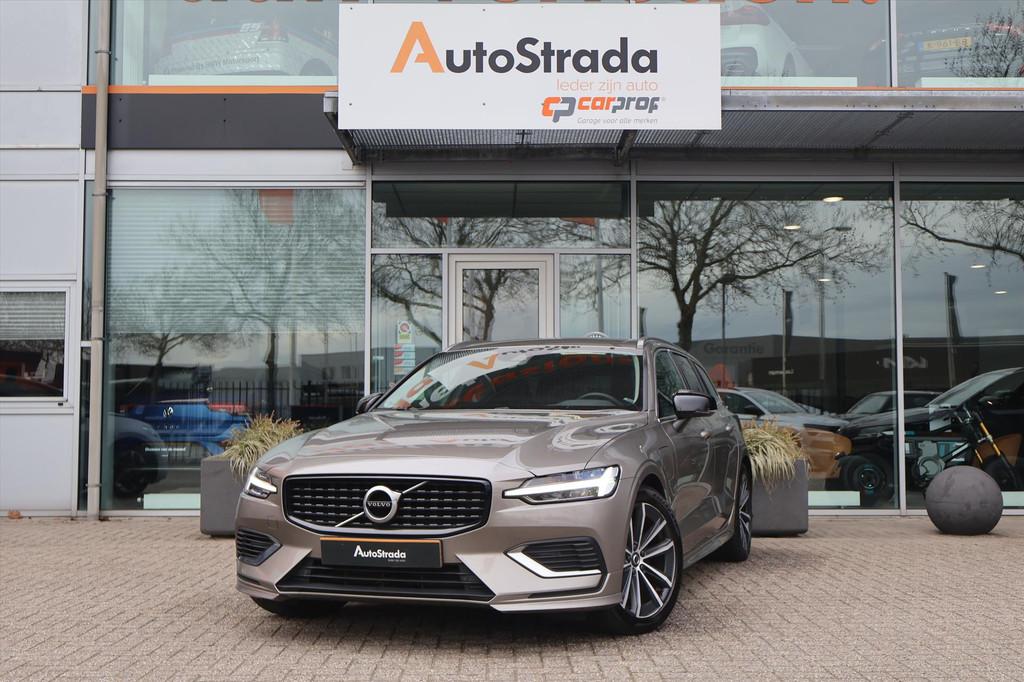 Volvo V60 T6 Inscription Expression 350pk AWD | LED | Trekha, Stof, Gebruikt, 4 cilinders, Vierwielaandrijving