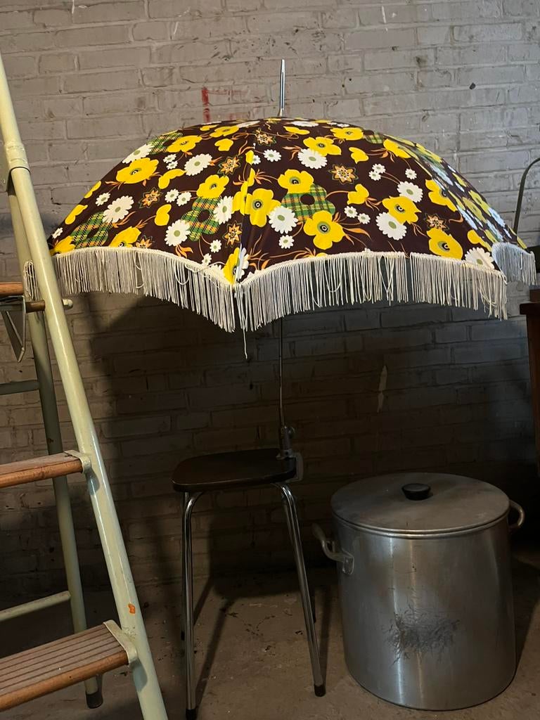Retro vintage 70’s tafelparasol/paraplu met tafelklem, Tuin en Terras, Parasols, Ophalen, Zo goed als nieuw, Minder dan 1 meter