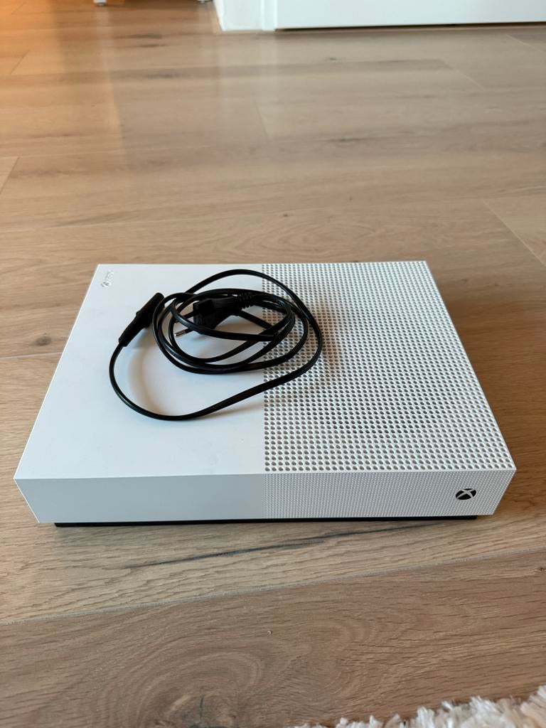 Xbox One S All-Digital Edition console, Spelcomputers en Games, Spelcomputers | Xbox One, Ophalen, Xbox One S All-digital, Zo goed als nieuw