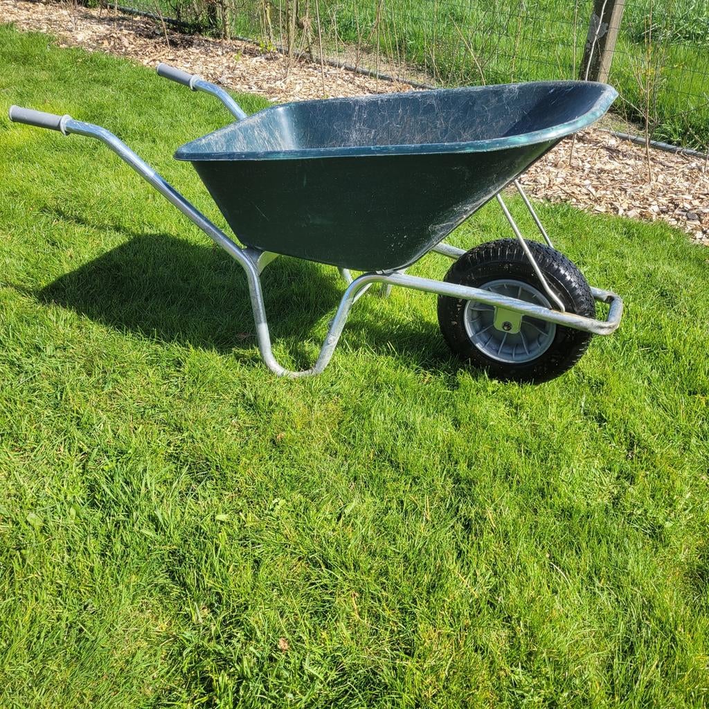 Kruiwagen kunststof bak stevig frame, Ophalen, Gebruikt