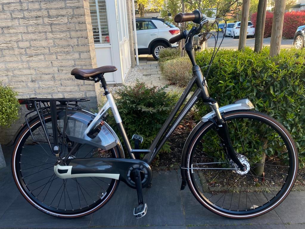 Gazelle damesfiets met 8 versnellingen in hele nette staat, Fietsen en Brommers, Fietsen | Dames | Damesfietsen, Zo goed als nieuw