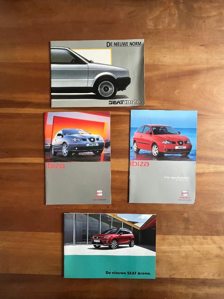Drie oude Seat folders, Boeken, Auto's | Folders en Tijdschriften, Zo goed als nieuw, Algemeen, Ophalen of Verzenden