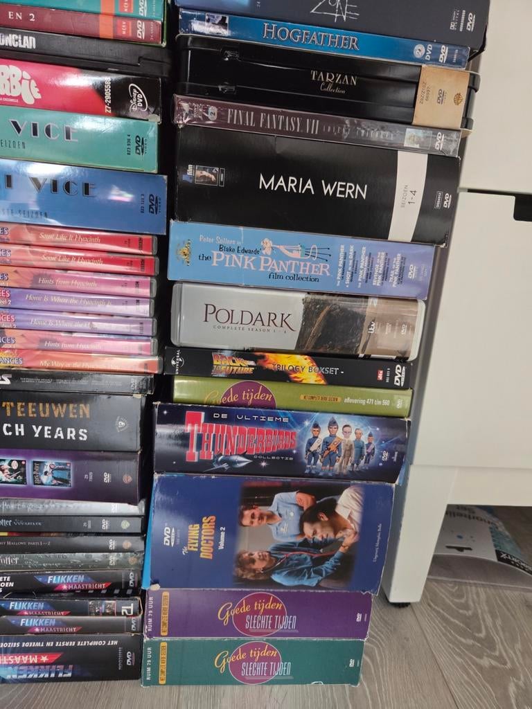 Dvd verzameling oa tv series, Cd's en Dvd's, Alle leeftijden, Ophalen of Verzenden, Zo goed als nieuw, Komedie
