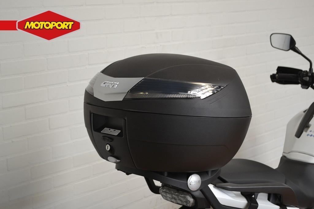 Honda NC 750 X DCT (bj 2016) - foto 3