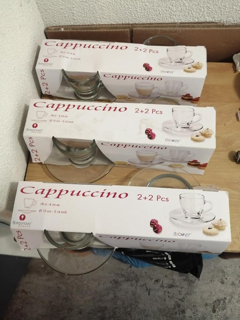 MOET NU WEG!!! SETJE NIEUWE CAPPUCCINO KOPJES 6 STUKS CUPS, Overige typen, Ophalen of Verzenden, Nieuw, Glas