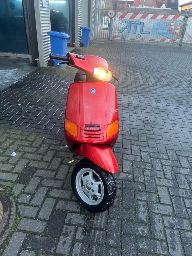 Zip type 3 fastrider, Ophalen, Zo goed als nieuw, Uitlaat, Piaggio
