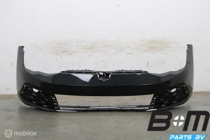 Voorbumper Golf 8 LC9X 5H0807217AF, Gebruikt