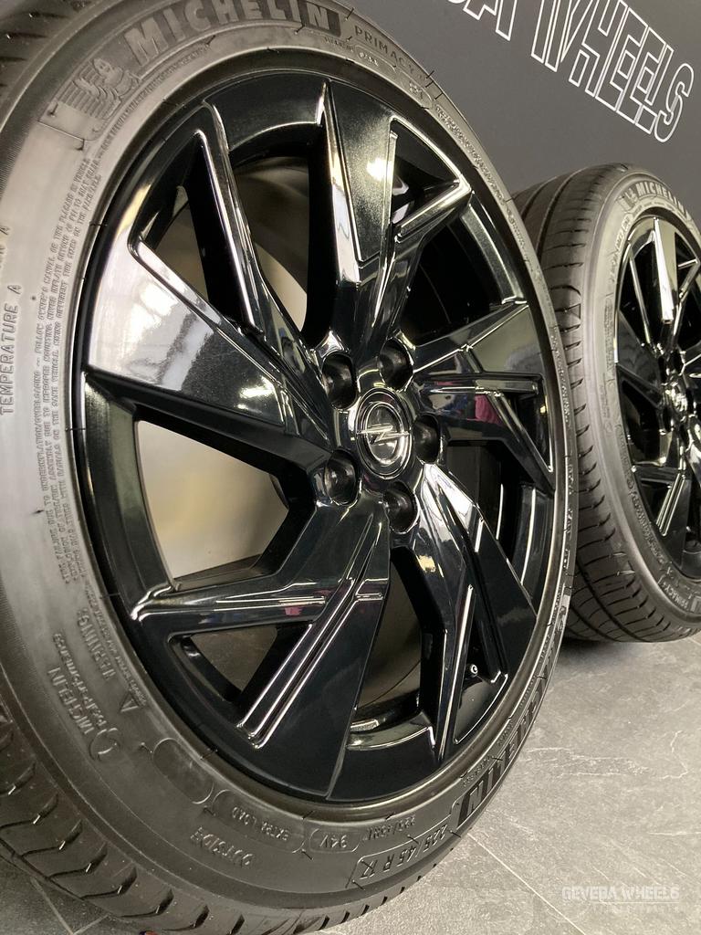 17” originele Opel Astra L velgen + banden DEMO 5x108 984328, Gebruikt, -, -, Banden en Velgen