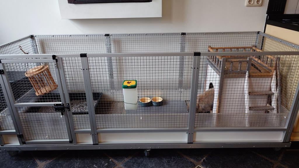 Mooiste konijnen kooi van Nederland, Dieren en Toebehoren, Ophalen, Kooi, 110 cm of meer, 60 tot 90 cm