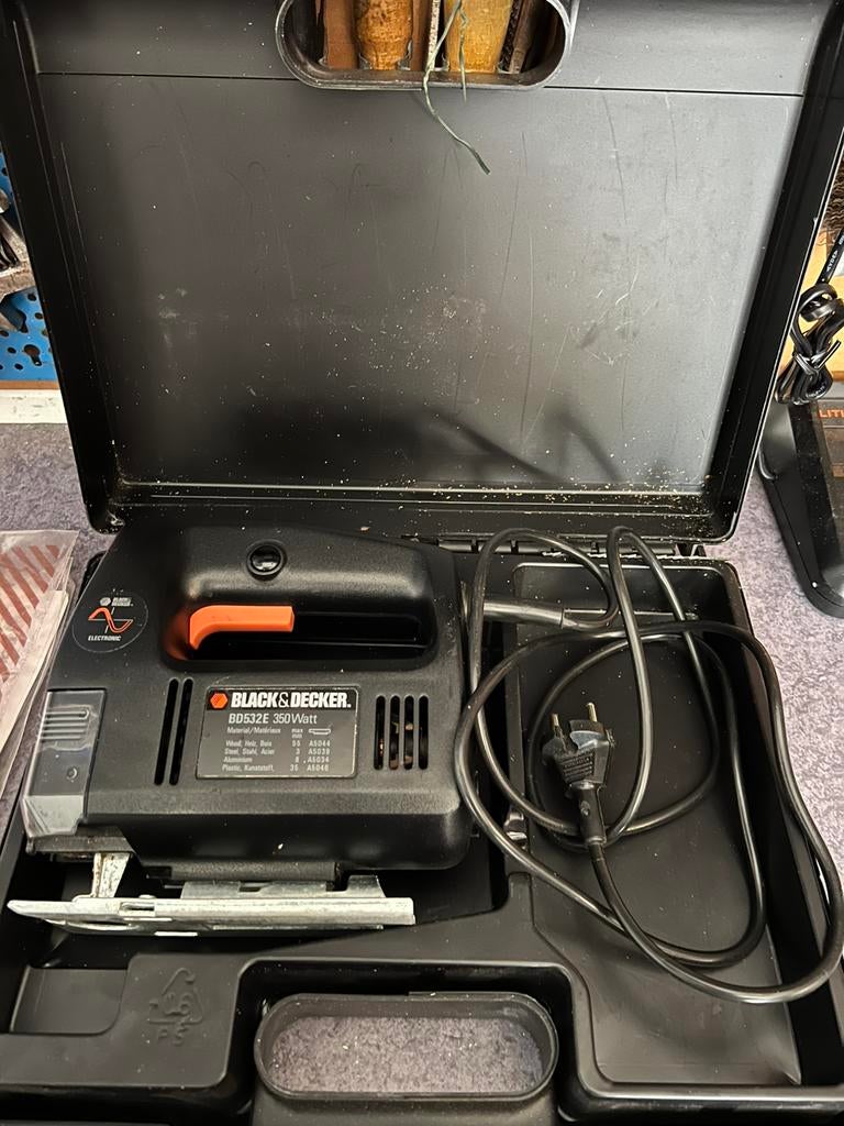 Black&Decker decoupeerzaag prima staat!, Decoupeerzaag, Ophalen of Verzenden, Zo goed als nieuw, 30 tot 70 mm