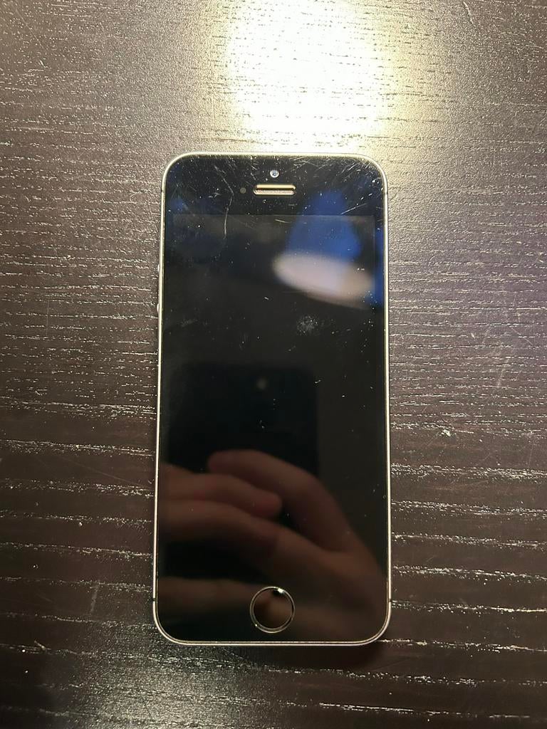 Iphone 5S 16GB, Telecommunicatie, Mobiele telefoons | Apple iPhone, 70 %, Gebruikt, 16 GB, Zwart