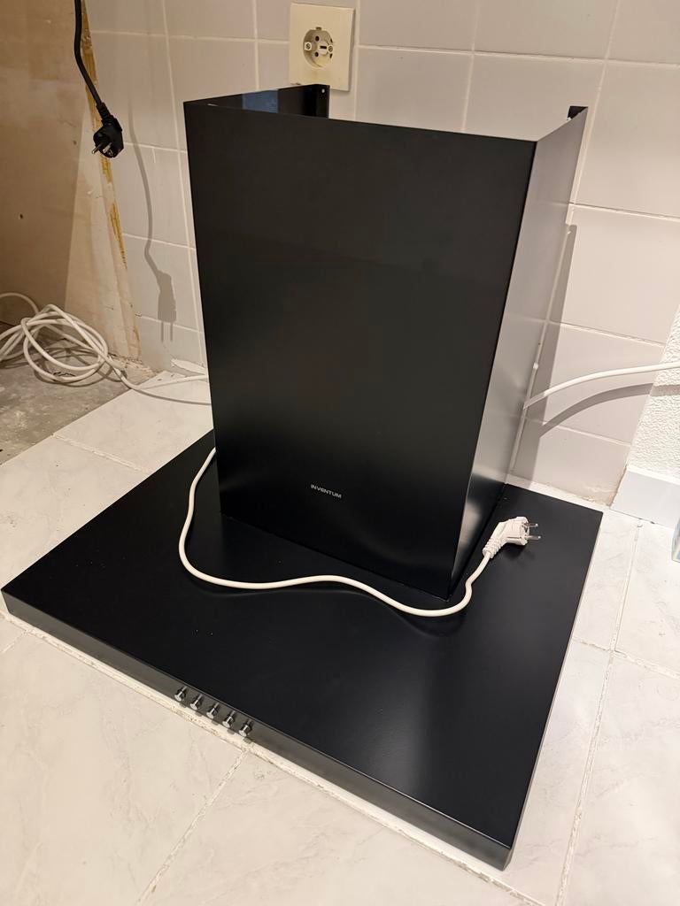 Inventum AKB6004ZWA Wandschouwkap - Nette staat, Gebruikt, Wandschouwkap, Ophalen of Verzenden, Vrijstaand