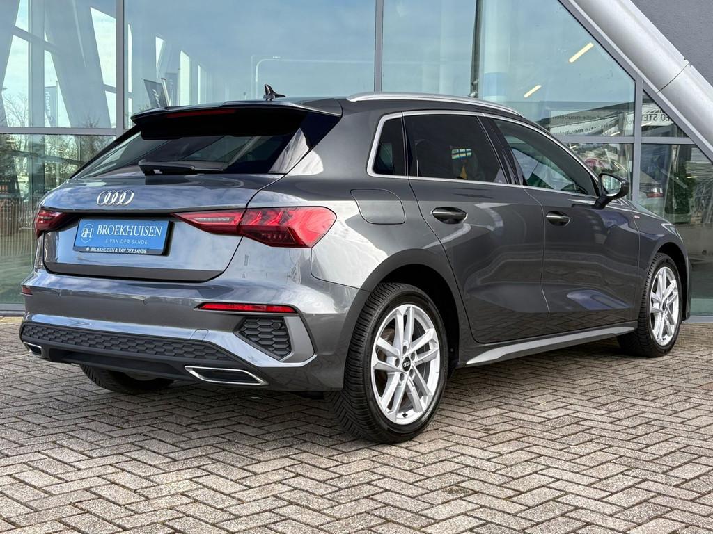 Audi A3 Sportback 40 TFSIe Plug in Hybride S-Line 204pk Auto, Stof, Gebruikt, 4 cilinders, 1535 kg
