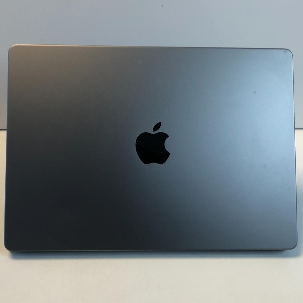 Apple Macbook Pro 14" 2021 | M1 Pro | 16GB | 1TB | Gebruikt, Apple, Gebruikt, Support@apple.com, One Apple Park Way
Cupertino, CA 95014
United States