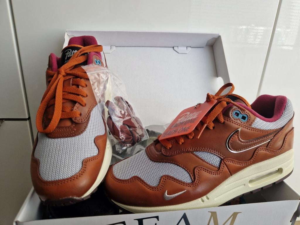 Patta Wave Air Max Russet eur 41, Bruin, Nieuw, Ophalen of Verzenden, Patta nike