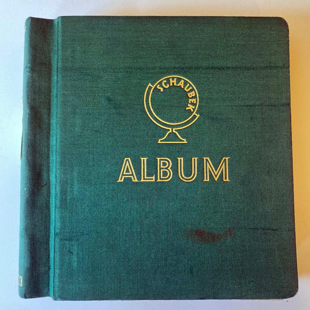 Oud postzegelalbum groen Schaubek, Ophalen of Verzenden, Verzamelalbum