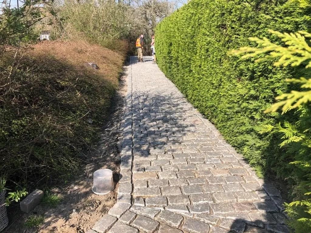 Partij kinderkopjes bassalt keien in Big Bags, Ophalen, Gebruikt