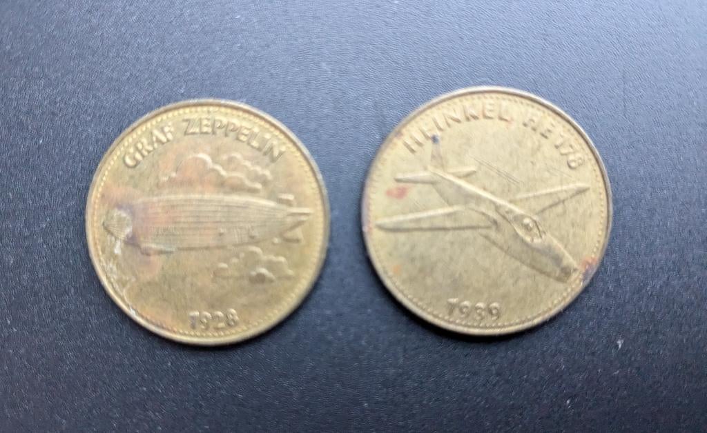 Twee stuks Shell ruimtevaart munten., Postzegels en Munten, Penningen en Medailles, Ophalen of Verzenden, Overige materialen