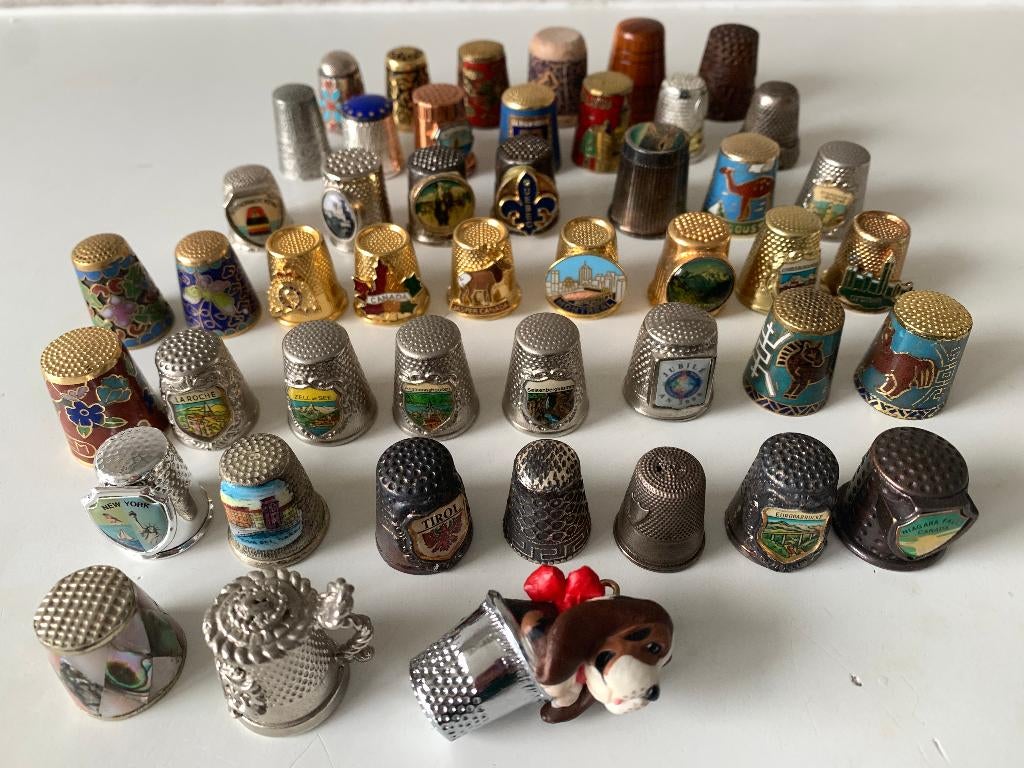 Mooie verzameling vingerhoedjes souvenirs, Ophalen of Verzenden, Gebruikt, Buitenland