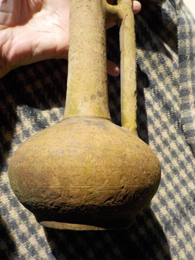 2 antieke kruiken . etnisch oude gebruiksvoorwerpen, Ophalen