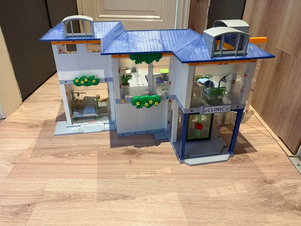 Playmobil clinic ziekenhuis, Ophalen of Verzenden, Gebruikt, Complete set