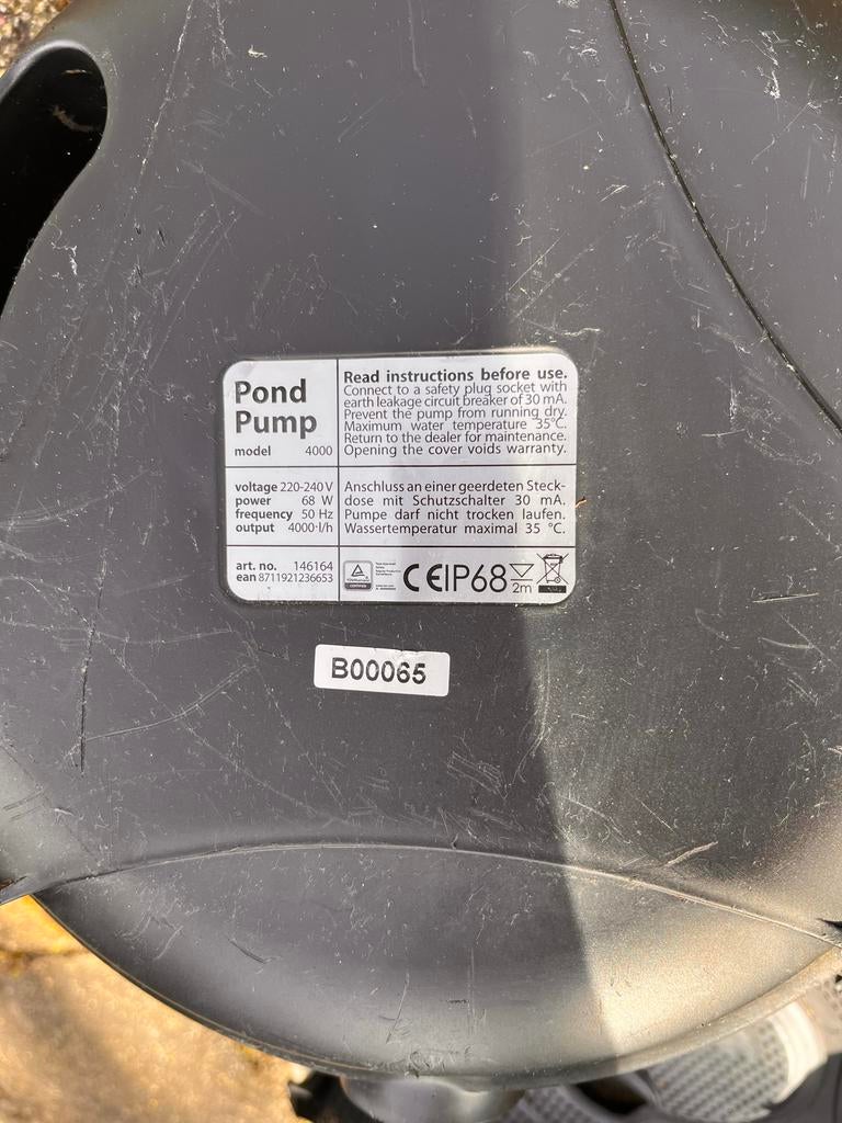 Pond Pump 4000 vijverpomp, Tuin en Terras, Ophalen, Gebruikt, Elektrisch, Overige typen
