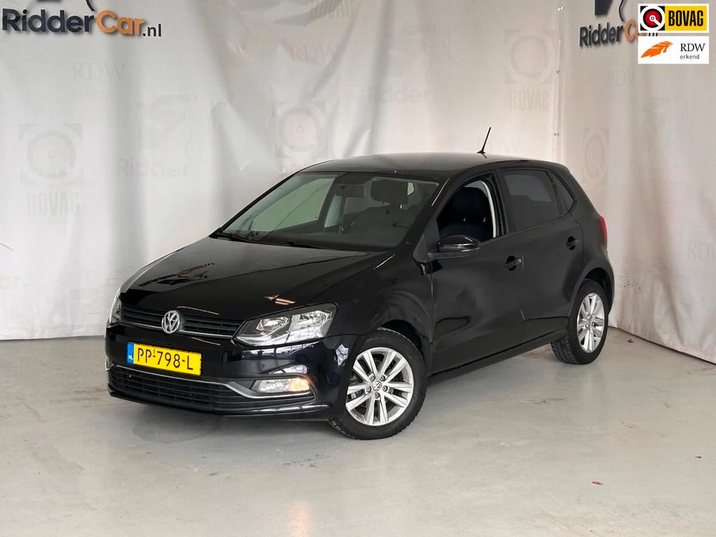 Volkswagen Polo 1.2 TSI Comfortline|AUTOMAAT|CRUISE|AIRCO|ST, Euro 6, 4 cilinders, 1039 kg, Zwart