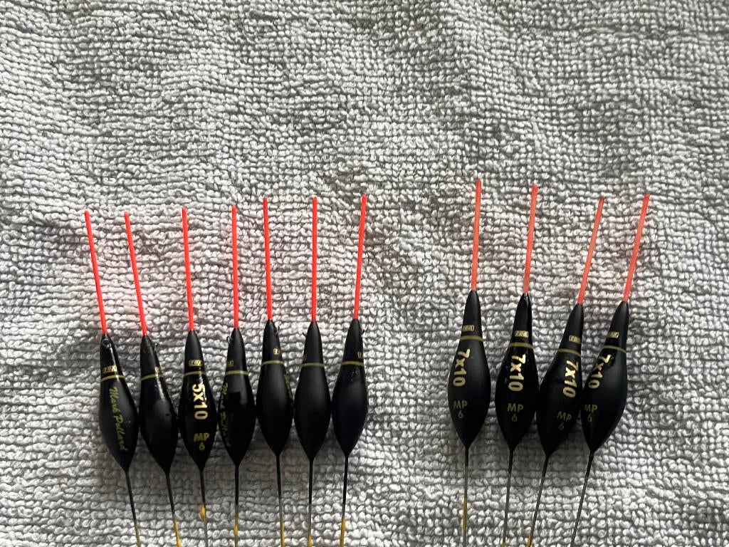 adv 334 / NIEUW set 11 dobbers FOX, Watersport en Boten, Hengelsport | Witvissen, Nieuw, Dobber of Lood, Ophalen of Verzenden