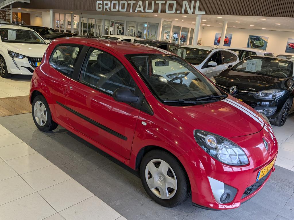 Renault Twingo 1.2-16V Dynamique Stuurbekrachtiging, Auto's, Voorwielaandrijving, Gebruikt, 31 €/maand, 4 cilinders