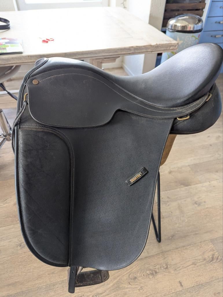Wintec 500 cair dressuur 17 inch met boom M (verwisselbaar), Dieren en Toebehoren, Paarden en Pony's | Zadels, Ophalen of Verzenden