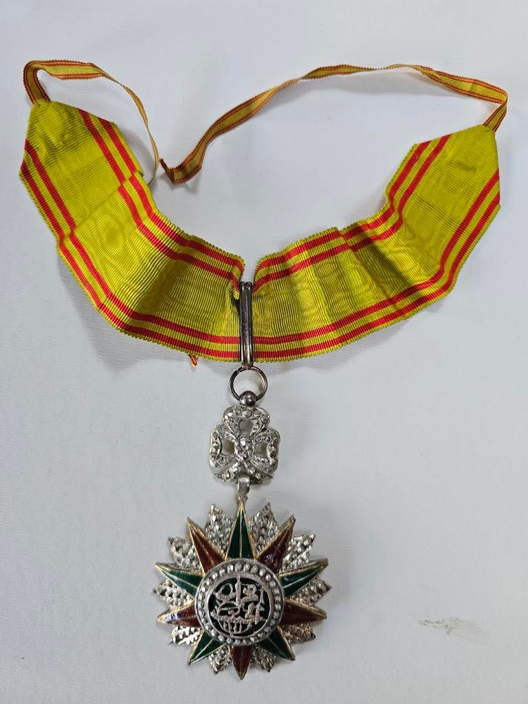 Groot officier uitvoering Nichan Iftikar in doos., Verzamelen, Ophalen of Verzenden, Landmacht, Overige gebieden, Lintje, Medaille of Wings