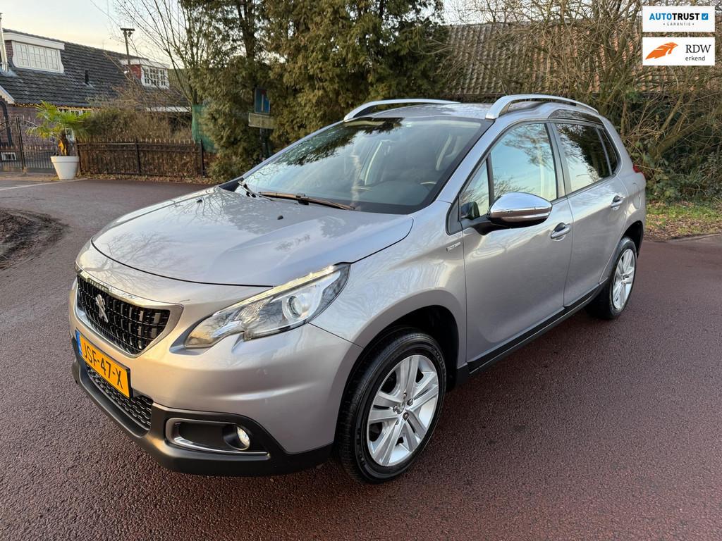 Peugeot 2008 1.2 PureTech Active Airco / Navigatie / PDC / A, Auto's, Voorwielaandrijving, Gebruikt, Euro 6, 1199 cc