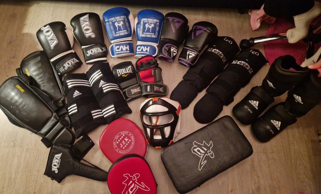 Uitgebreide Kickbox set, Gebruikt, Overige, Maat XS of kleiner, Vechtsportbescherming