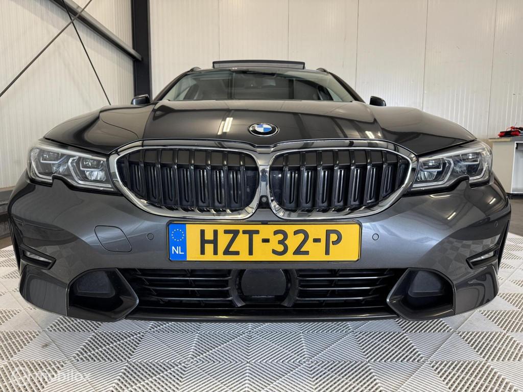 BMW 3-serie Touring 330e Sportline | Leer | HUD | Pano | ACC, 1998 cc, Achterwielaandrijving, Gebruikt, 4 cilinders