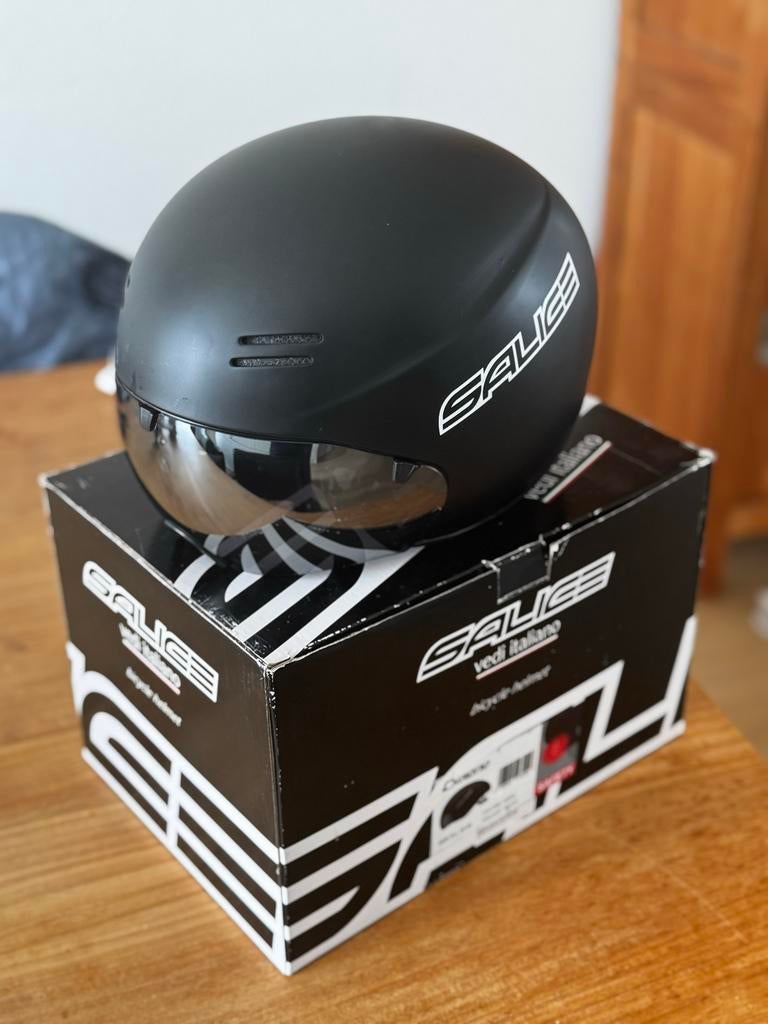 Salice Tijdrithelm - Zwart, Aerodynamisch, Inclusief Viziere, Ophalen of Verzenden, Zo goed als nieuw, M