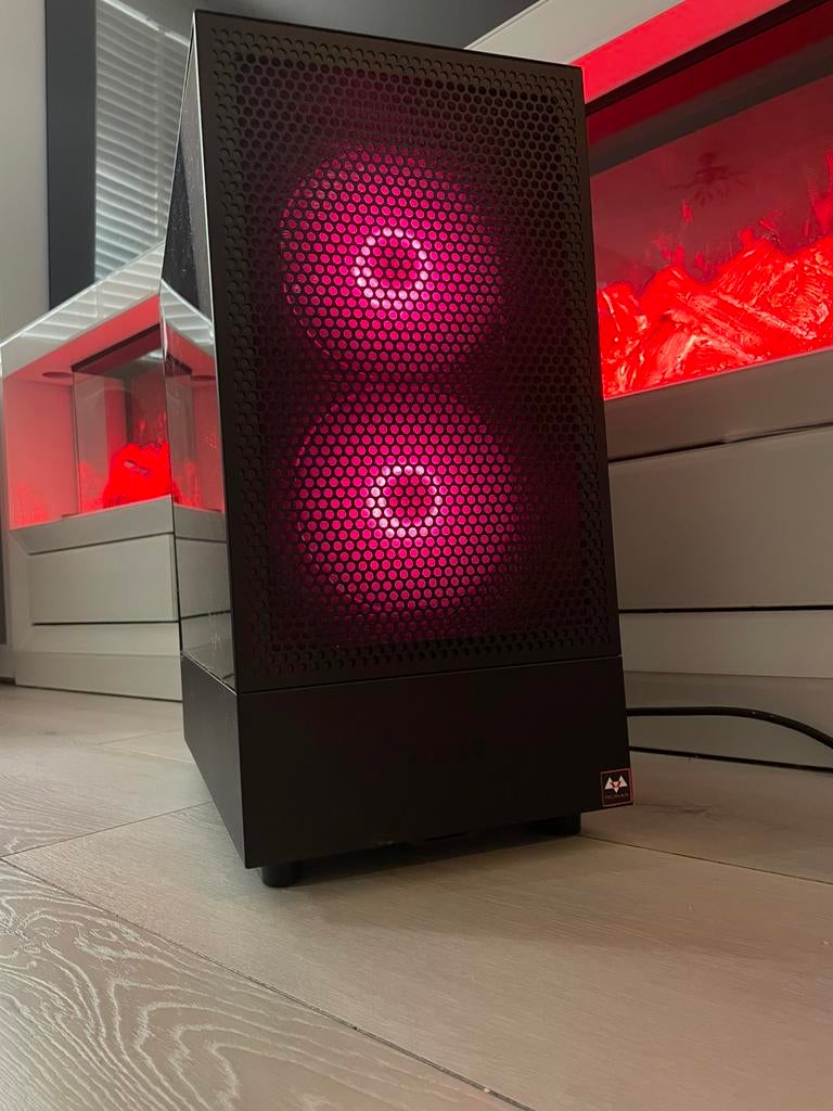 Gaming PC RTX 3060 + SteelSeries Apex TKL toetsenbord, Ophalen, Gebruikt, Gaming, SSD