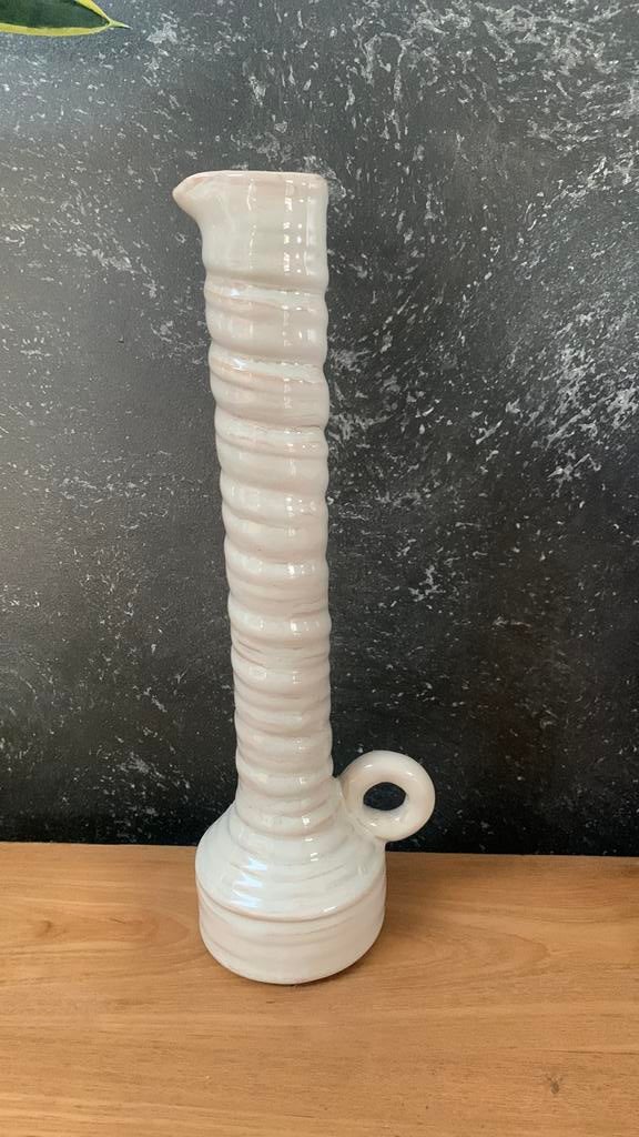 Vaasje hk living hkliving zgan, Ophalen, Overige kleuren, Aardewerk of Porselein, Zo goed als nieuw