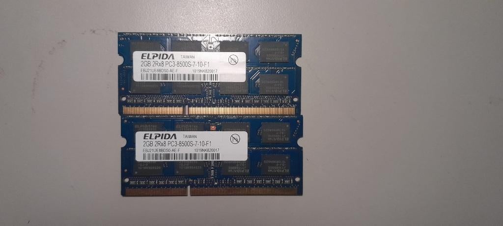 2GB DDR3‑1066 SO‑DIMM Laptop RAM – Set van 2 (4GB totaal), DDR3, Ophalen of Verzenden, Zo goed als nieuw, Laptop