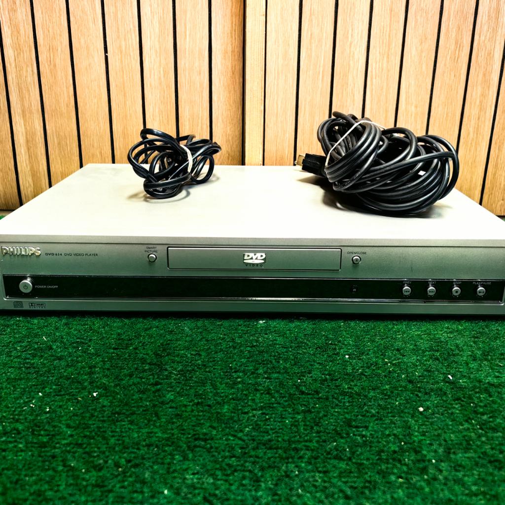 Philips DVD634 DVD Speler - In Nette Staat, Philips, Zo goed als nieuw, Support@philips.com, Philips Center
Amstelplein 2
1096 BC Amsterdam
Netherlands