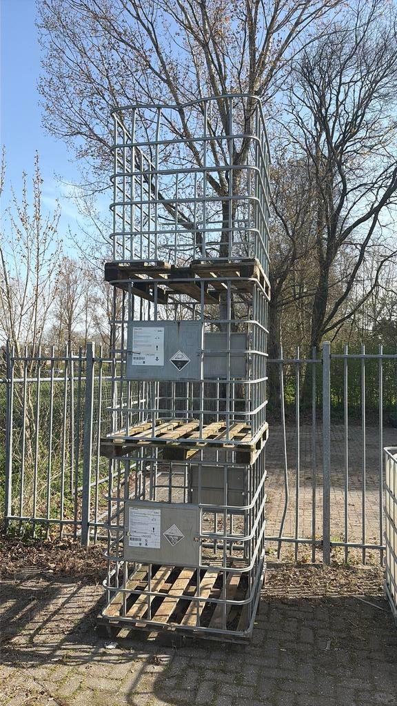14 IBC Kooien en 3 IBC Tanks, Ophalen of Verzenden