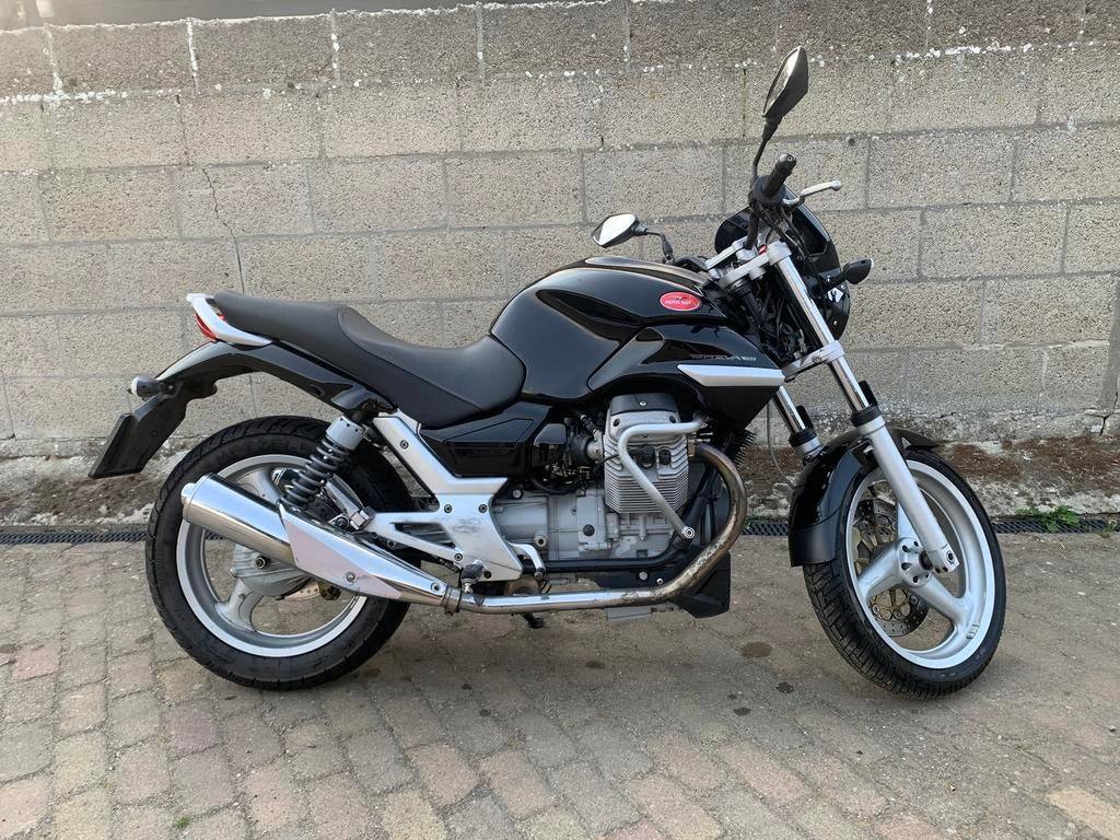 Mooie zwarte Moto Guzzi Breva 750, Motoren, Motoren | Moto Guzzi, 750 cc, 2 cilinders, LED Verlichting, Motorrijbewijs A