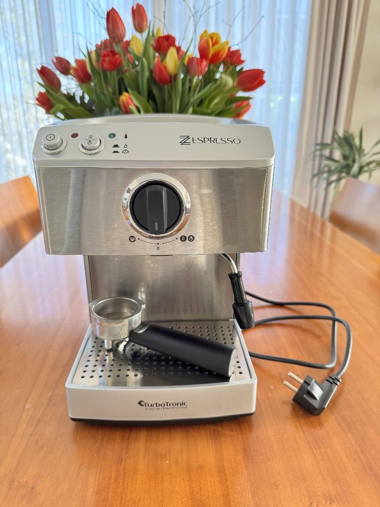 TurboTronic espresso machine – werkt goed, Witgoed en Apparatuur, Koffiezetapparaten, Ophalen, Gebruikt, Espresso apparaat, Gemalen koffie