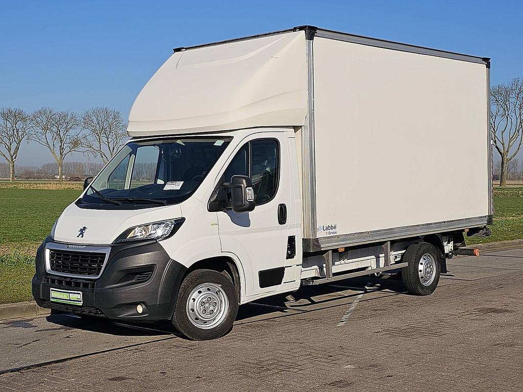 PEUGEOT BOXER 2.0 bakwagen laadklep!, Auto's, Navigatiesysteem, Gebruikt, Euro 6, Bedrijf