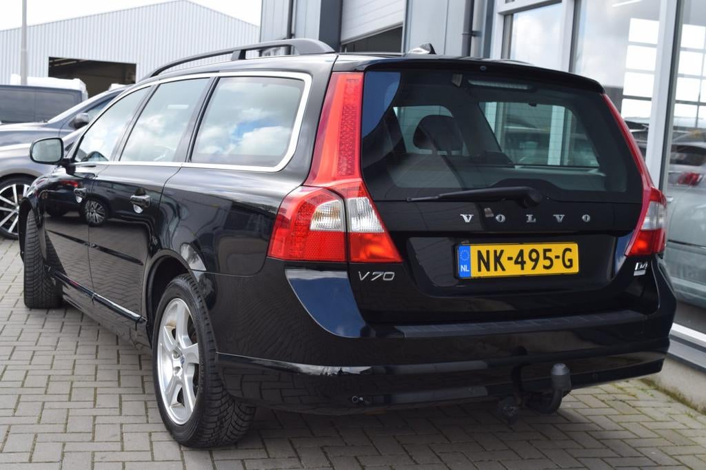 Volvo V70 2.0 D4 Summum | Automaat | Xenon | APK 12-2026, Auto's, Volvo, Euro 5, Gebruikt, Zwart, 1984 cc