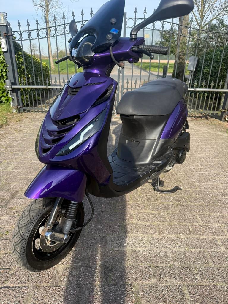 Piaggio zip 4 takt iget brom sp voorvork jm tuning led, Ophalen of Verzenden, Zo goed als nieuw, Benzine, Zip